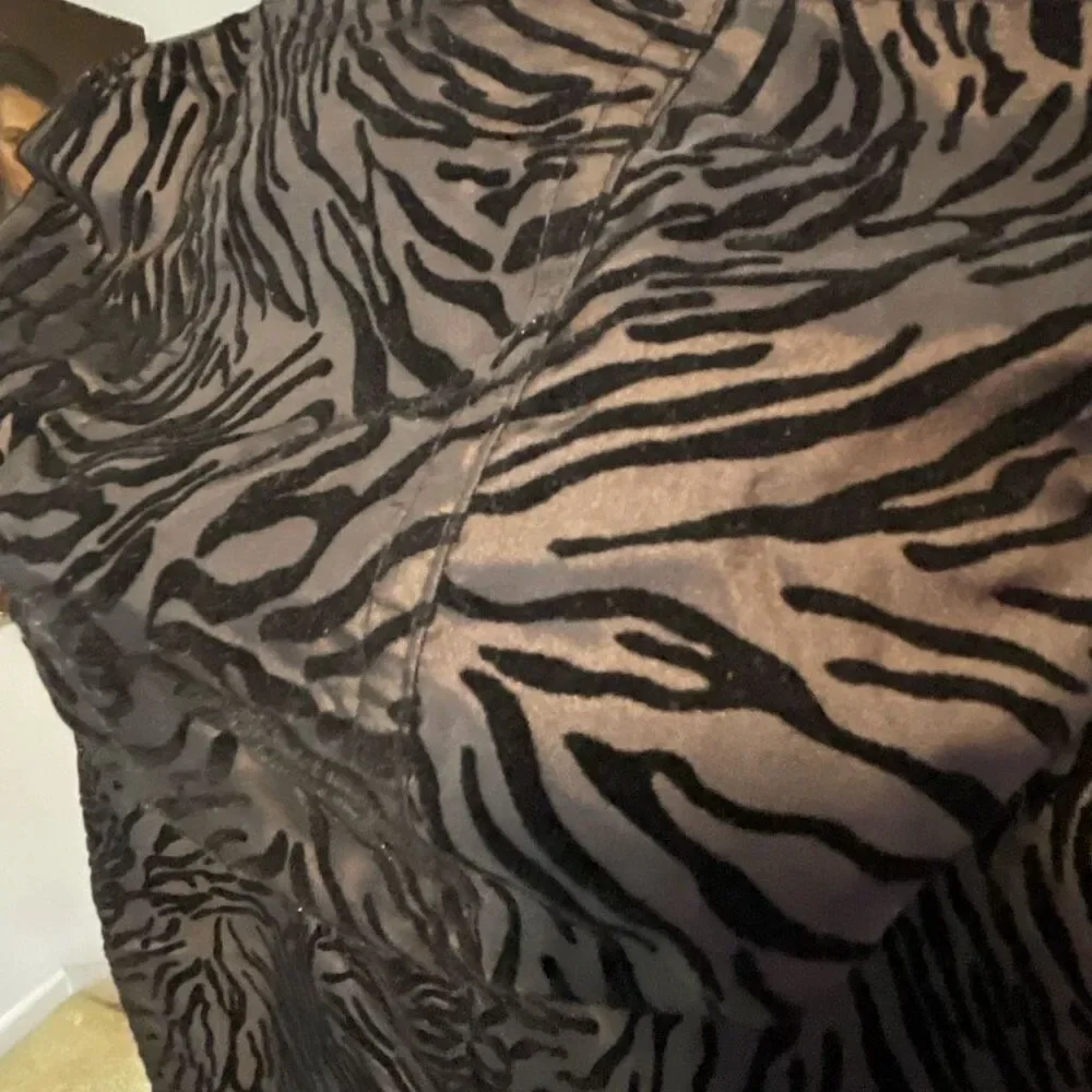 Gallery Women’s Zebra Flocked Reversible Hooded Jacket/Coat
